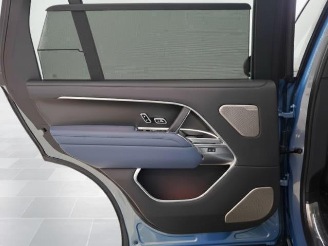 Land Rover Range Rover 2025 - Image 10