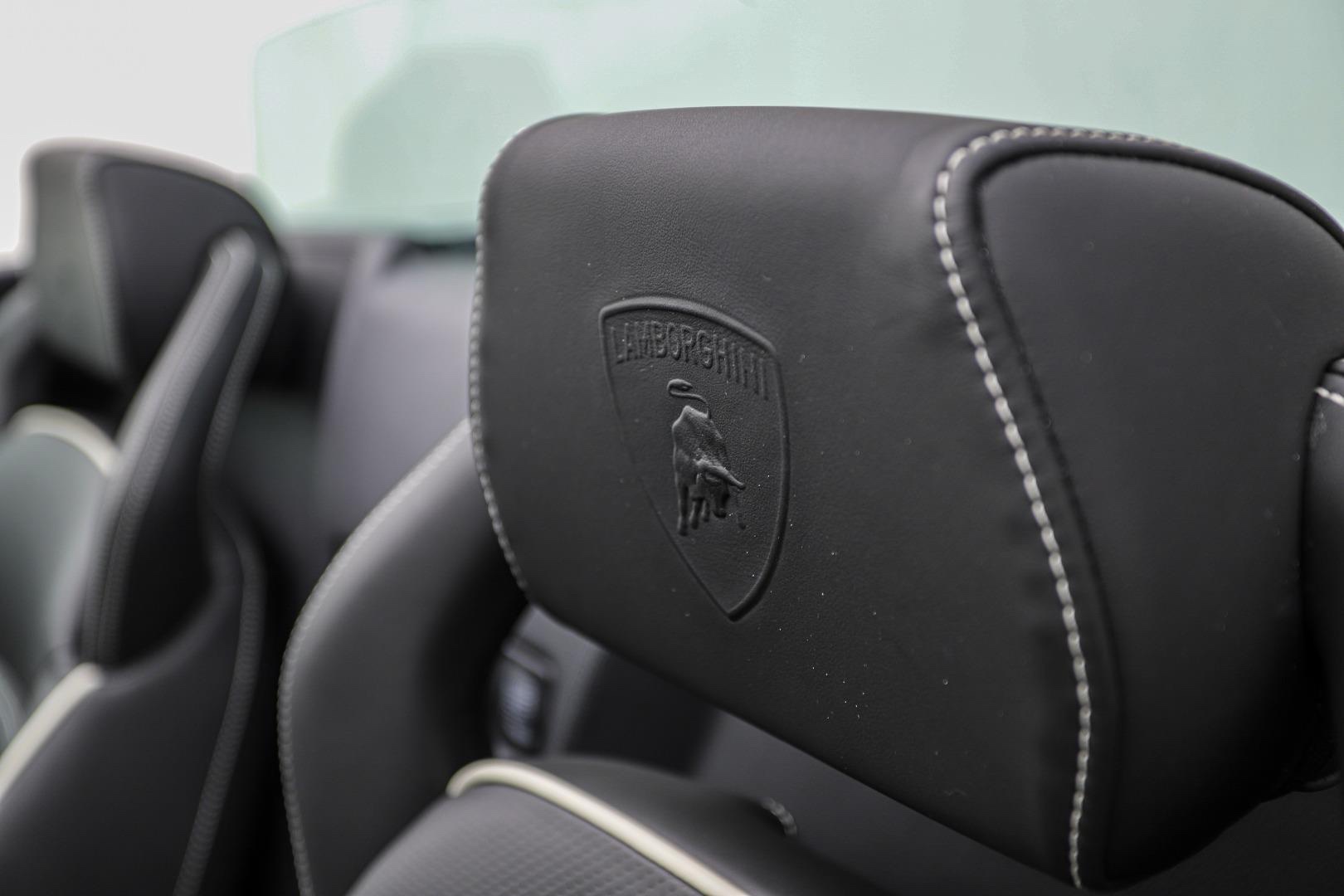 Lamborghini Gallardo 2010 - Image 14