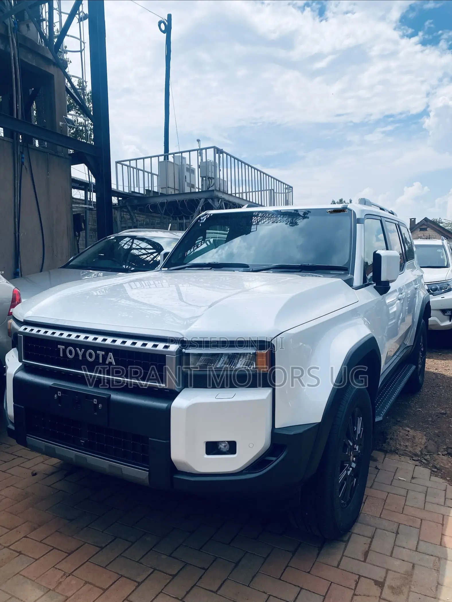 Toyota Land Cruiser 2024 - Image 2