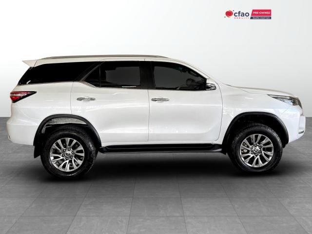 Toyota Land Cruiser 2024 - Image 6