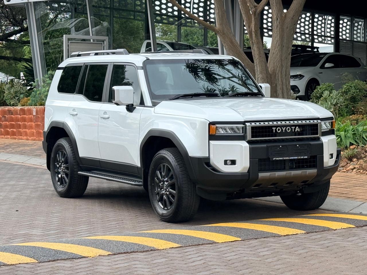 Toyota Land Cruiser 2024