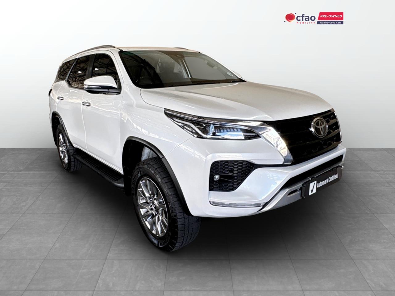 Toyota FORTUNER 2021