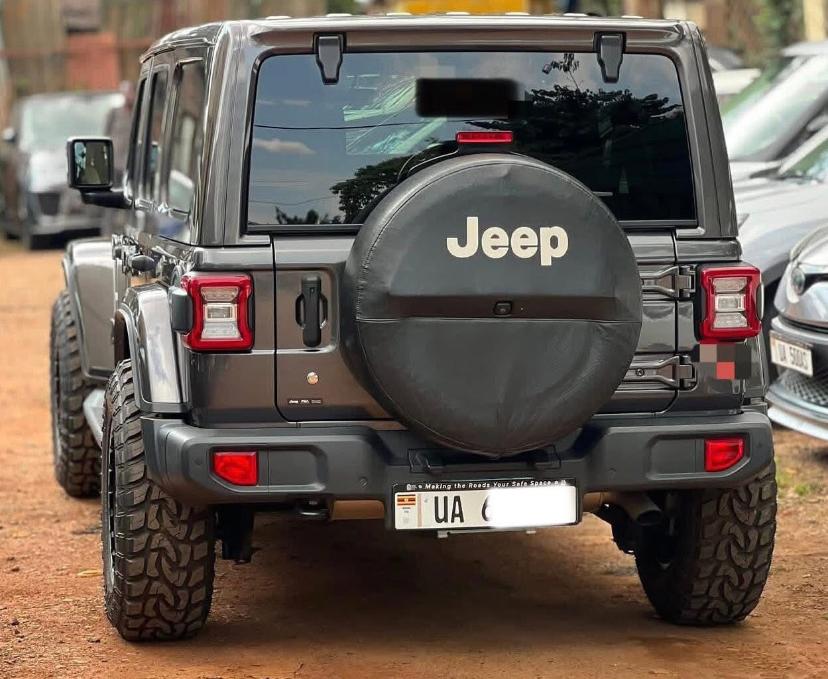 Jeep Wrangler 2020 - Image 2