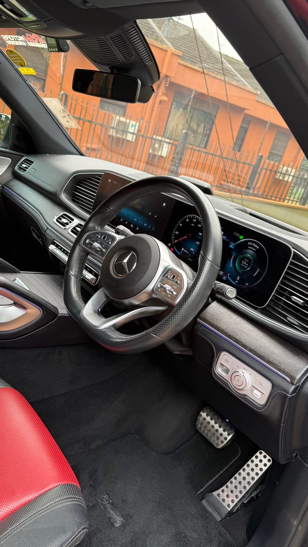 Mercedes-Benz GLE 2025 - Image 6