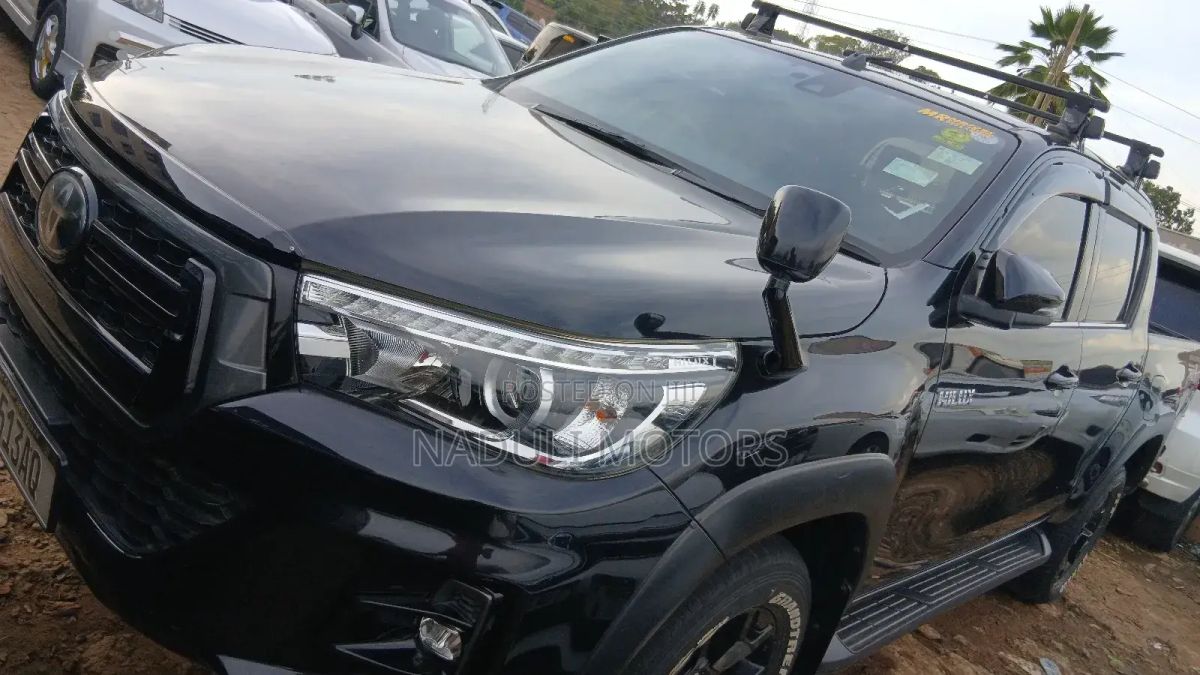 Toyota Land Cruiser Prado 2018 - Image 7