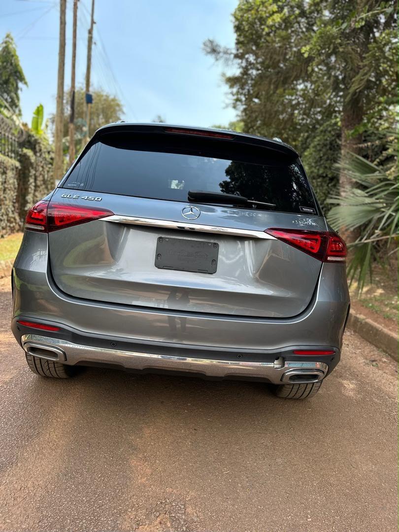 Mercedes-Benz GLE 2022 - Image 5
