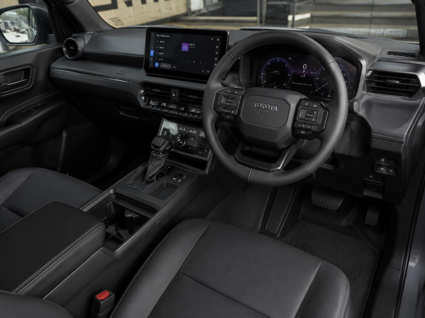 Toyota Hilux 2025 - Image 6