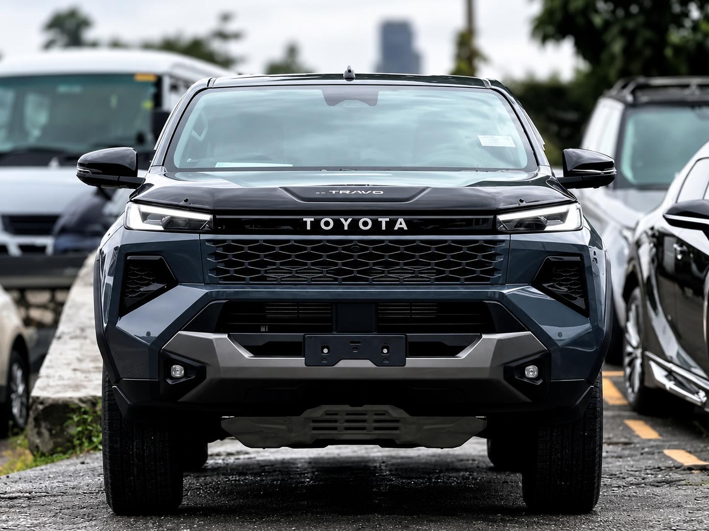 Toyota Hilux 2025 - Image 7
